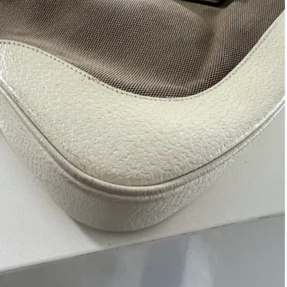 Jackie Vintage Gucci Handbag - Picture 6 of 6